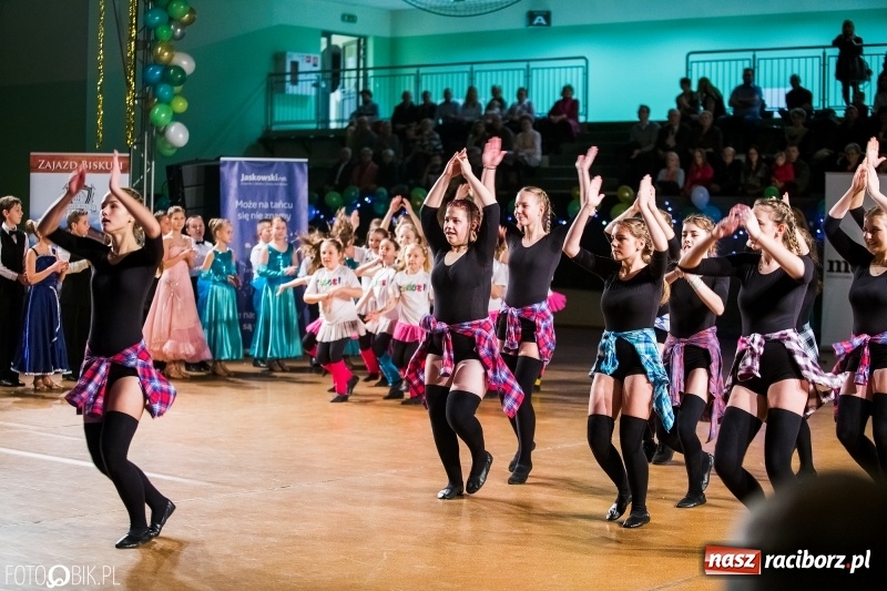 Zdjęcie w galerii na portalu naszraciborz.pl: Dziecięca Rewia Tańca w Arenie Rafako wiadomości z regionu