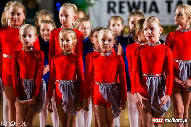 Zdjęcie w galerii na portalu naszraciborz.pl: Dziecięca Rewia Tańca w Arenie Rafako wiadomości z regionu