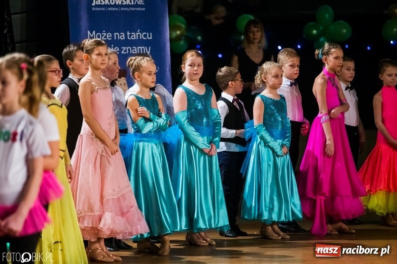 Zdjęcie w galerii na portalu naszraciborz.pl: Dziecięca Rewia Tańca w Arenie Rafako wiadomości z regionu