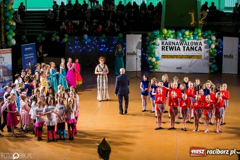 Zdjęcie w galerii na portalu naszraciborz.pl: Dziecięca Rewia Tańca w Arenie Rafako wiadomości z regionu