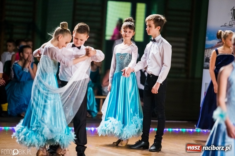 Zdjęcie w galerii na portalu naszraciborz.pl: Dziecięca Rewia Tańca w Arenie Rafako wiadomości z regionu