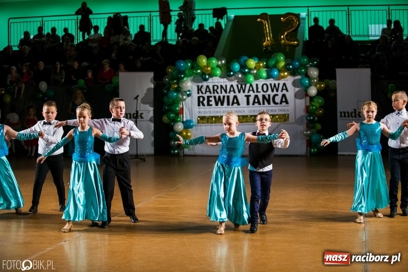 Zdjęcie w galerii na portalu naszraciborz.pl: Dziecięca Rewia Tańca w Arenie Rafako wiadomości z regionu