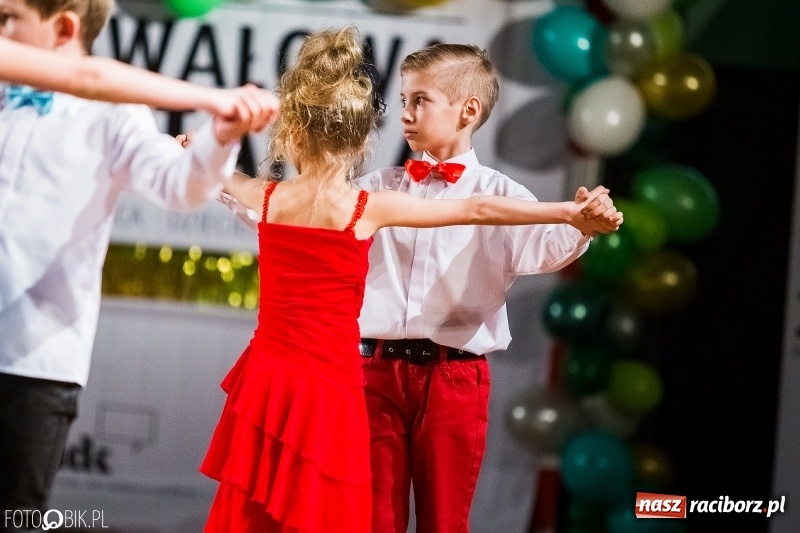 Zdjęcie w galerii na portalu naszraciborz.pl: Dziecięca Rewia Tańca w Arenie Rafako wiadomości z regionu