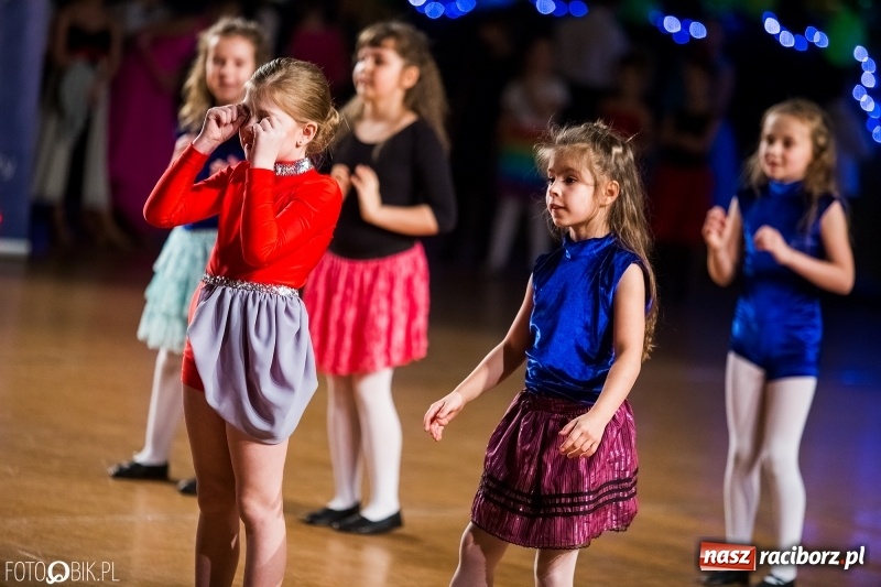 Zdjęcie w galerii na portalu naszraciborz.pl: Dziecięca Rewia Tańca w Arenie Rafako wiadomości z regionu