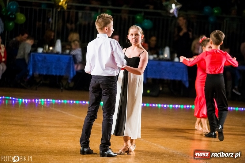 Zdjęcie w galerii na portalu naszraciborz.pl: Dziecięca Rewia Tańca w Arenie Rafako wiadomości z regionu