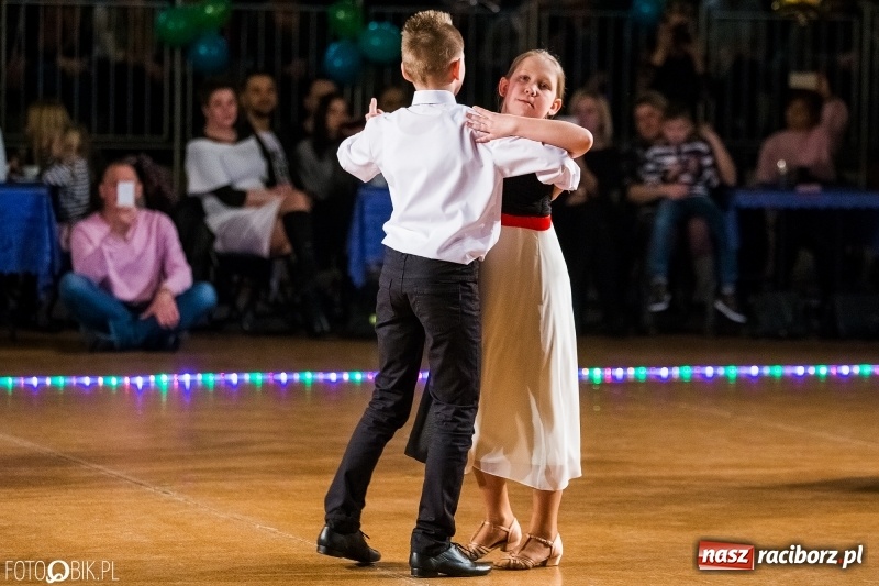 Zdjęcie w galerii na portalu naszraciborz.pl: Dziecięca Rewia Tańca w Arenie Rafako wiadomości z regionu