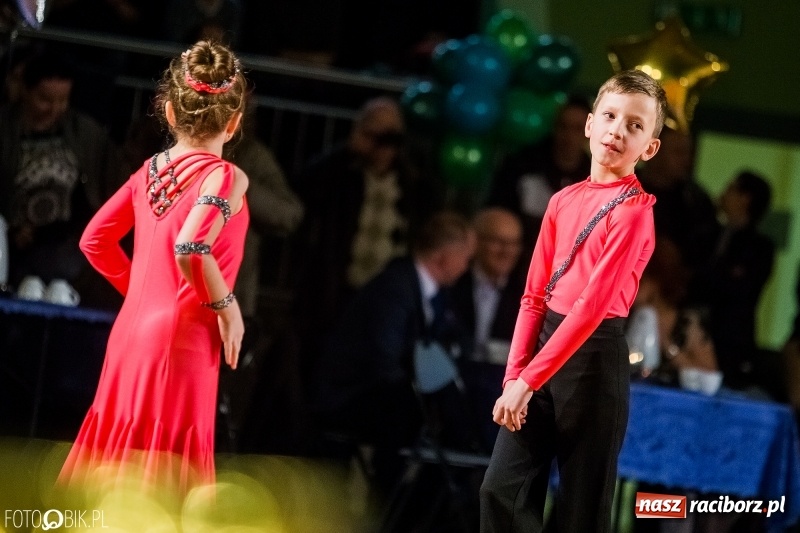 Zdjęcie w galerii na portalu naszraciborz.pl: Dziecięca Rewia Tańca w Arenie Rafako wiadomości z regionu