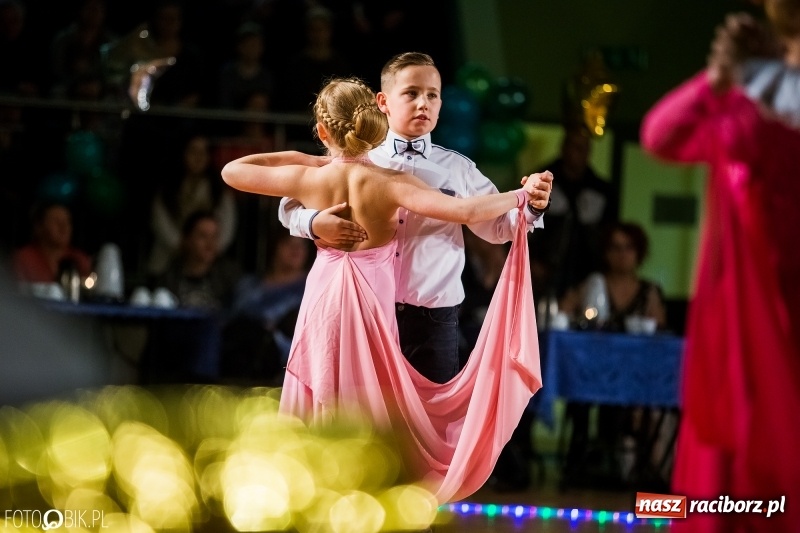 Zdjęcie w galerii na portalu naszraciborz.pl: Dziecięca Rewia Tańca w Arenie Rafako wiadomości z regionu