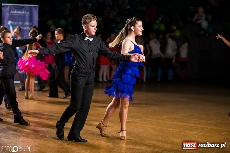 Zdjęcie w galerii na portalu naszraciborz.pl: Dziecięca Rewia Tańca w Arenie Rafako wiadomości z regionu