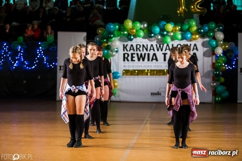 Zdjęcie w galerii na portalu naszraciborz.pl: Dziecięca Rewia Tańca w Arenie Rafako wiadomości z regionu