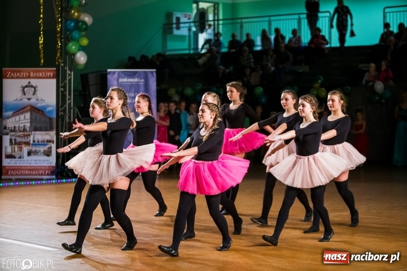 Zdjęcie w galerii na portalu naszraciborz.pl: Dziecięca Rewia Tańca w Arenie Rafako wiadomości z regionu
