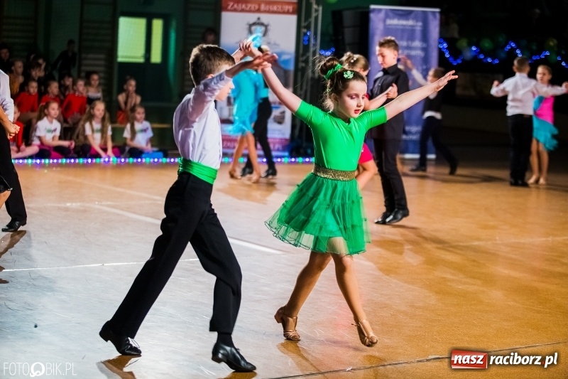 Zdjęcie w galerii na portalu naszraciborz.pl: Dziecięca Rewia Tańca w Arenie Rafako wiadomości z regionu