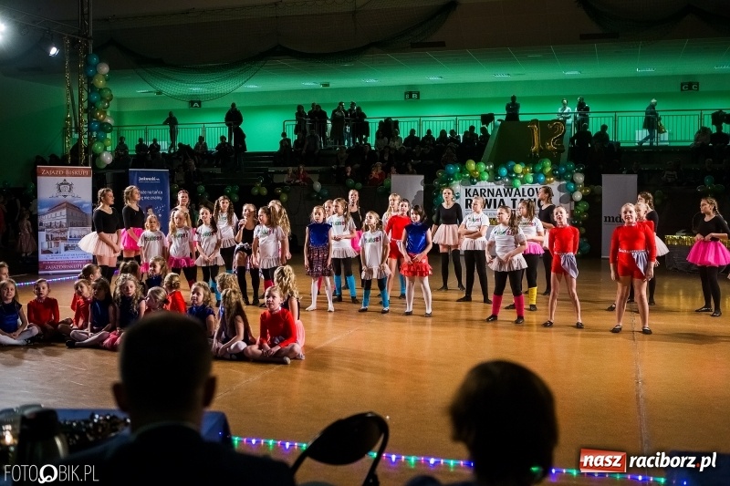 Zdjęcie w galerii na portalu naszraciborz.pl: Dziecięca Rewia Tańca w Arenie Rafako wiadomości z regionu