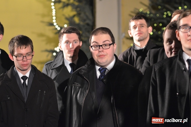 Zdjęcie w galerii na portalu naszraciborz.pl: Koncert kolęd w wykonaniu chóru kleryków WSD w Opolu wiadomości z regionu