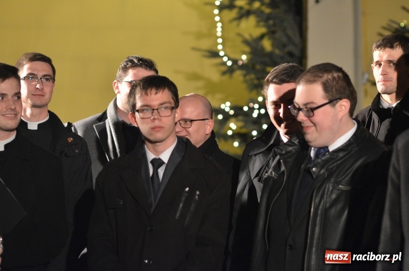 Zdjęcie w galerii na portalu naszraciborz.pl: Koncert kolęd w wykonaniu chóru kleryków WSD w Opolu wiadomości z regionu