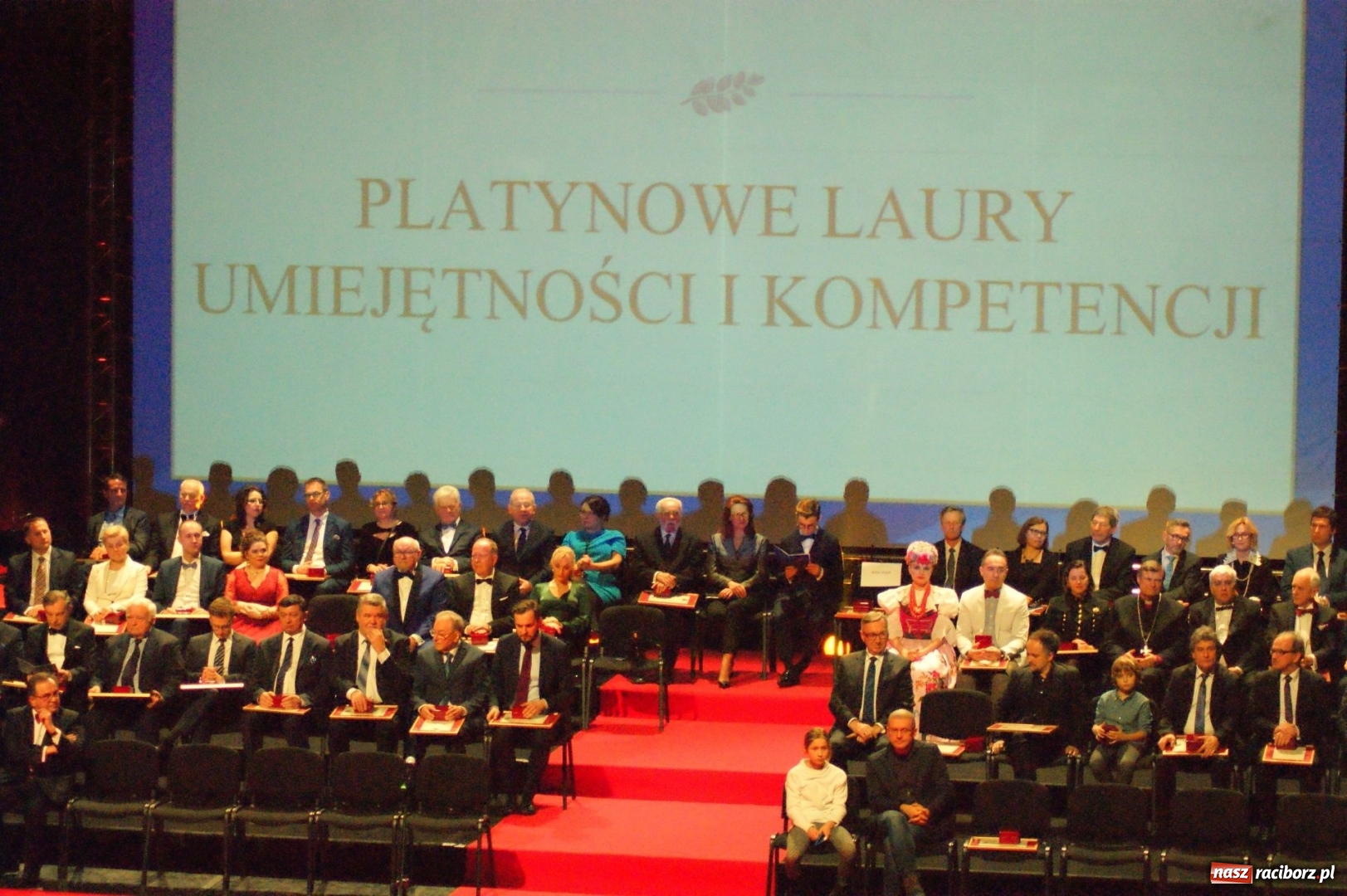 Zdjęcie w galerii na portalu naszraciborz.pl: Raciborska Izba Gospodarcza otrzymała platynowy Laur Umiejętności i Kompetencji wiadomości z regionu