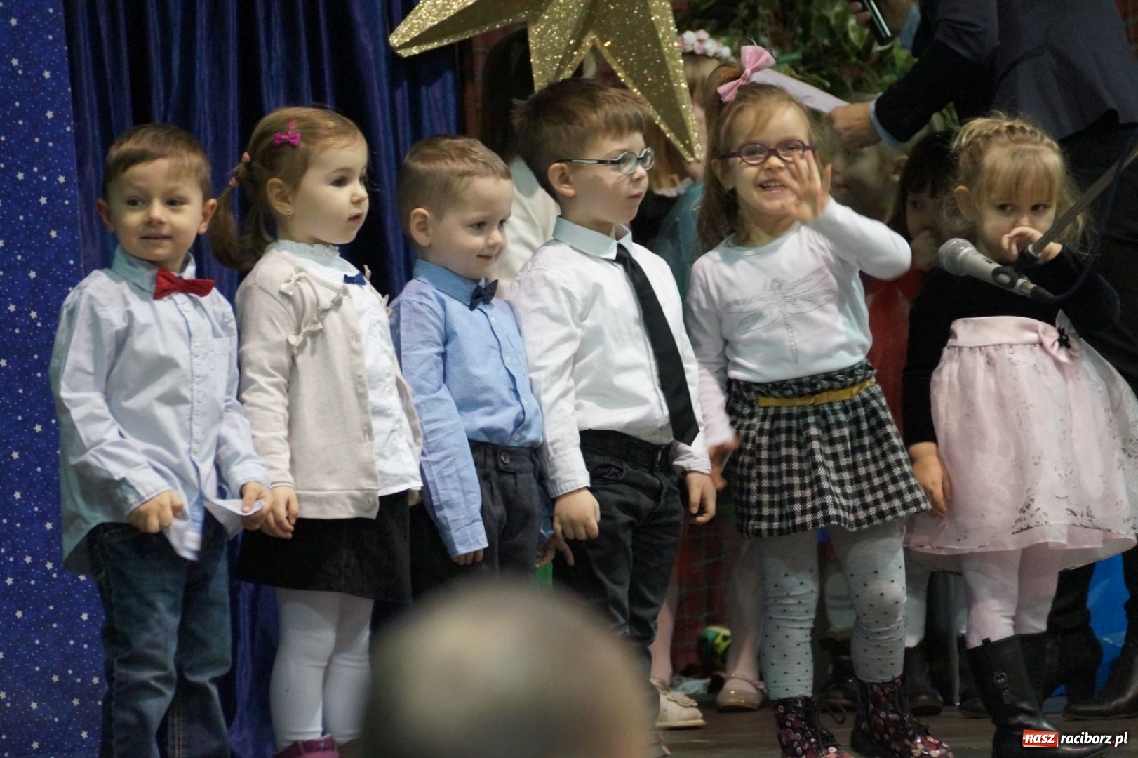 Zdjęcie w galerii na portalu naszraciborz.pl: Dzień Babci i Dziadka w Nędzy z pompą. Bogaty program dla dziadków wiadomości z regionu