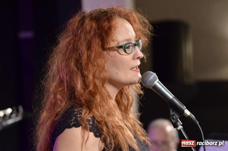 Zdjęcie w galerii na portalu naszraciborz.pl: Grupa Bez Nazwy świątecznie i noworocznie wiadomości z regionu