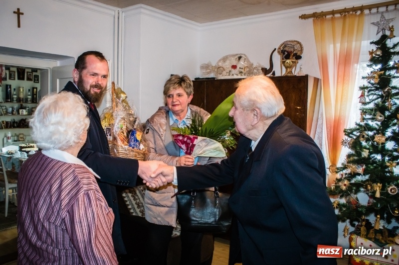 Zdjęcie w galerii na portalu naszraciborz.pl: Połączył ich śpiew. 65-lecie małżeństwa Marii i Eryka Wolnik wiadomości z regionu