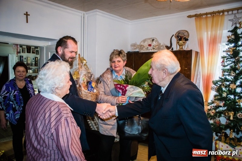 Zdjęcie w galerii na portalu naszraciborz.pl: Połączył ich śpiew. 65-lecie małżeństwa Marii i Eryka Wolnik wiadomości z regionu