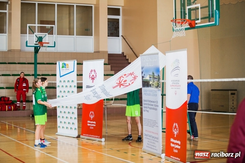 Zdjęcie w galerii na portalu naszraciborz.pl: XVI Śląski Turniej Badmintona w Rudniku wiadomości z regionu