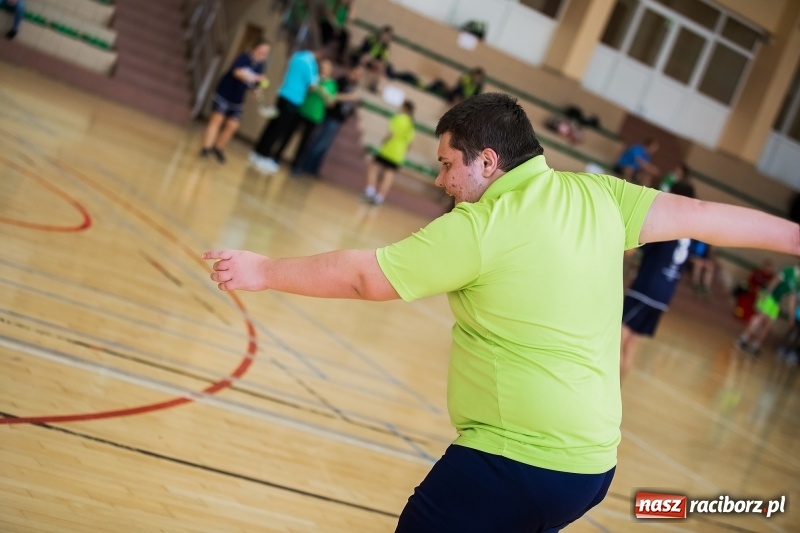 Zdjęcie w galerii na portalu naszraciborz.pl: XVI Śląski Turniej Badmintona w Rudniku wiadomości z regionu