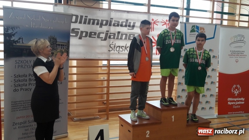 Zdjęcie w galerii na portalu naszraciborz.pl: XVI Śląski Turniej Badmintona w Rudniku wiadomości z regionu