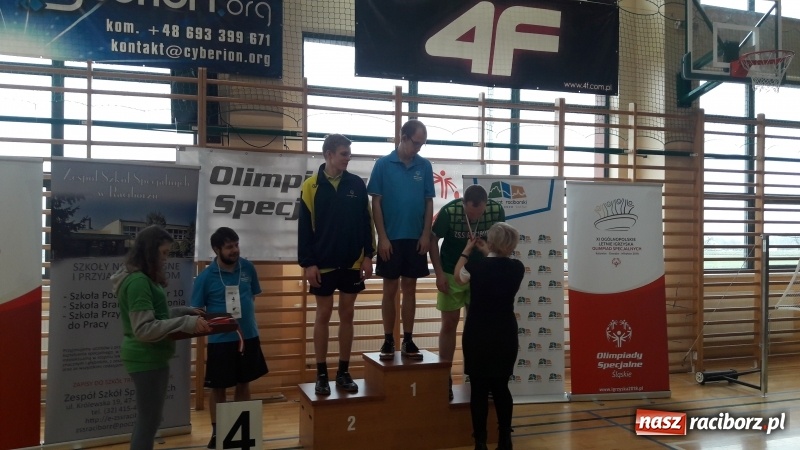 Zdjęcie w galerii na portalu naszraciborz.pl: XVI Śląski Turniej Badmintona w Rudniku wiadomości z regionu