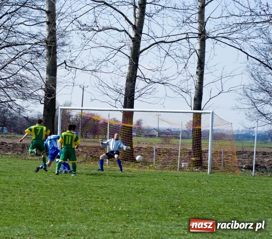 Zdjęcie w galerii na portalu naszraciborz.pl: Pięć goli w Nieboczowach wiadomości z regionu