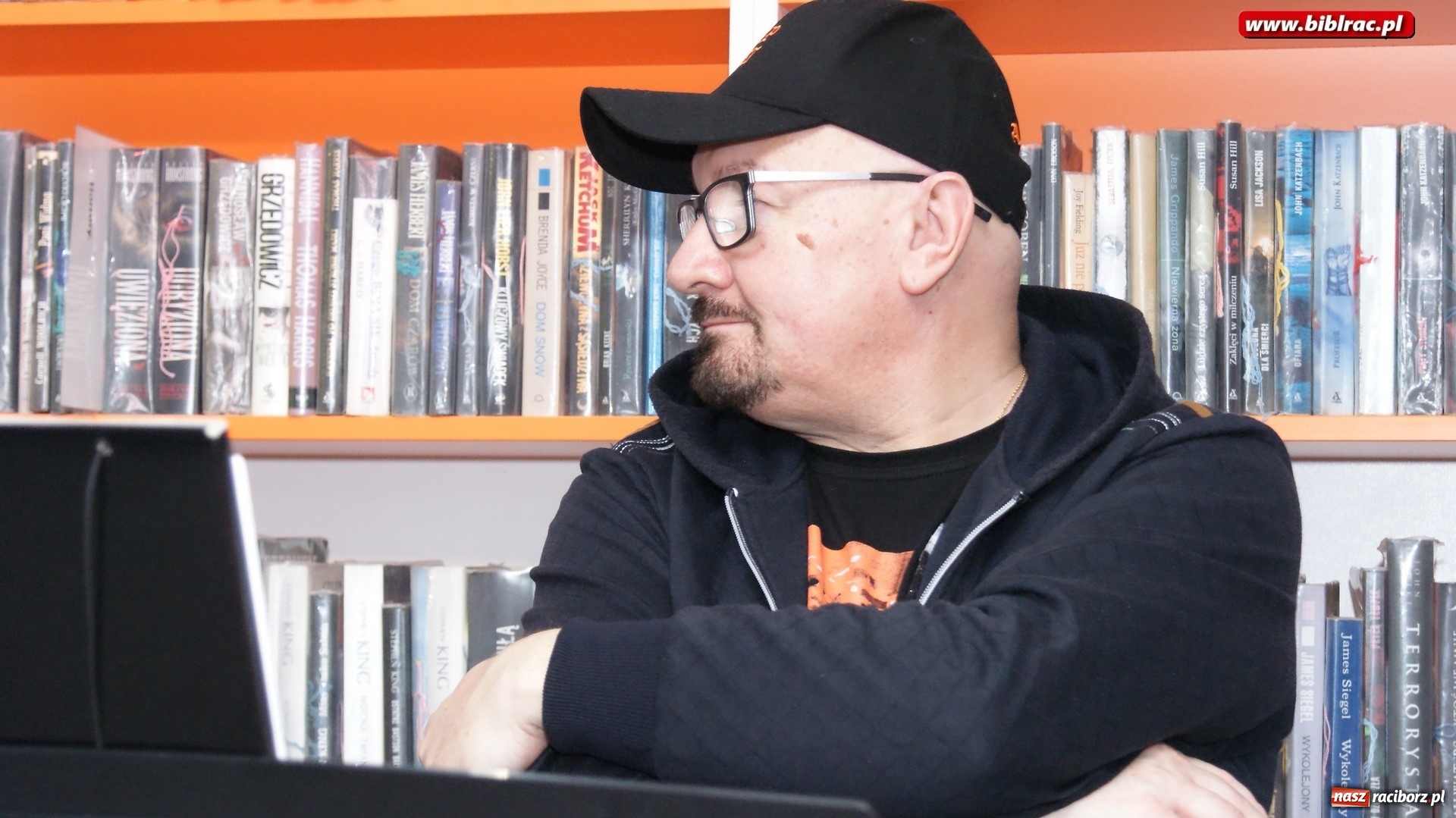 Zdjęcie w galerii na portalu naszraciborz.pl: Kolędowanie w bibliotece na Ostrogu wiadomości z regionu