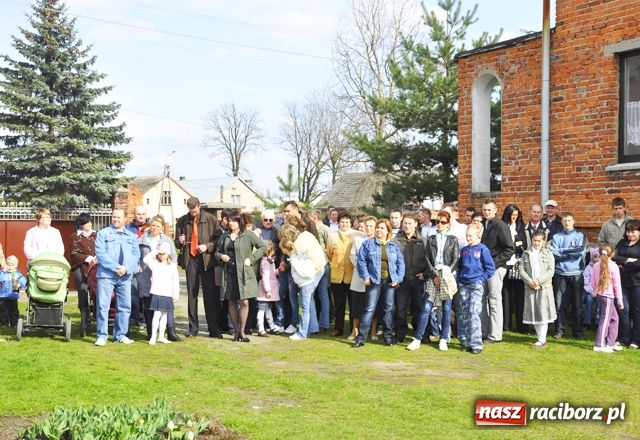 Zdjęcie w galerii na portalu naszraciborz.pl: Wojnowickie spotkanie w ogrodach wiadomości z regionu