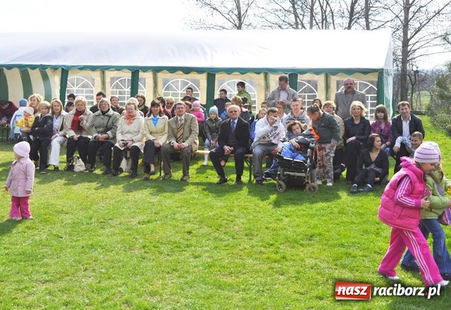 Zdjęcie w galerii na portalu naszraciborz.pl: Wojnowickie spotkanie w ogrodach wiadomości z regionu