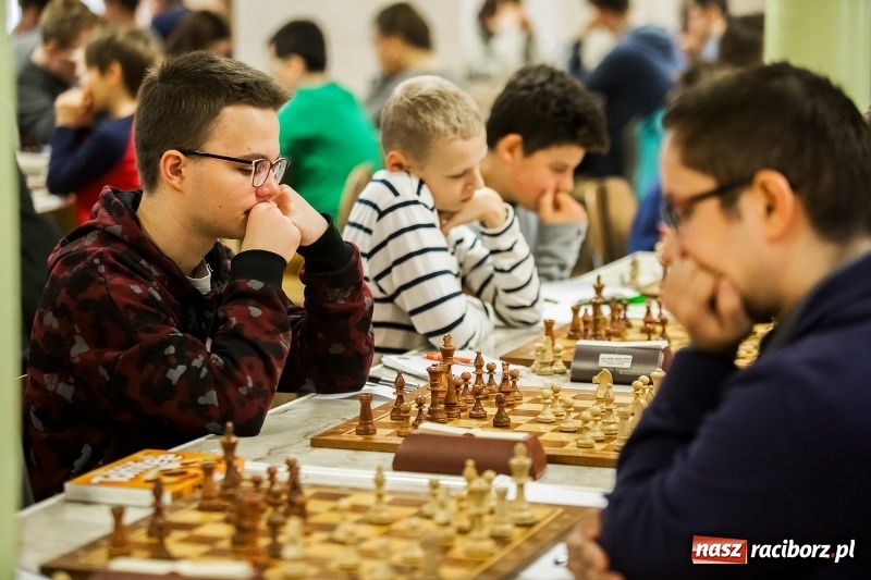 Zdjęcie w galerii na portalu naszraciborz.pl: XVIII Międzynarodowy Turniej Szachowy o Puchar Prezydenta wiadomości z regionu
