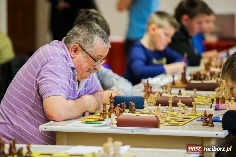 Zdjęcie w galerii na portalu naszraciborz.pl: XVIII Międzynarodowy Turniej Szachowy o Puchar Prezydenta wiadomości z regionu