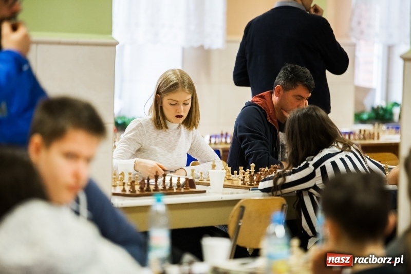 Zdjęcie w galerii na portalu naszraciborz.pl: XVIII Międzynarodowy Turniej Szachowy o Puchar Prezydenta wiadomości z regionu