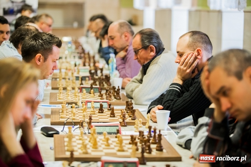 Zdjęcie w galerii na portalu naszraciborz.pl: XVIII Międzynarodowy Turniej Szachowy o Puchar Prezydenta wiadomości z regionu