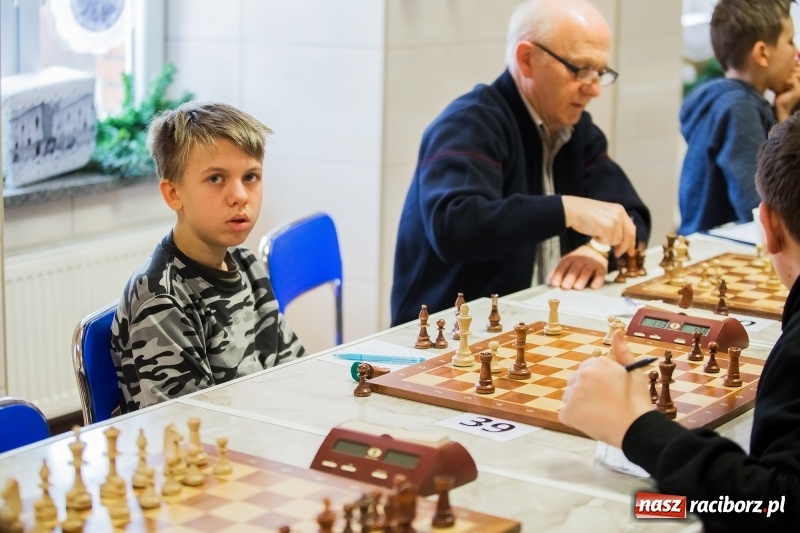 Zdjęcie w galerii na portalu naszraciborz.pl: XVIII Międzynarodowy Turniej Szachowy o Puchar Prezydenta wiadomości z regionu