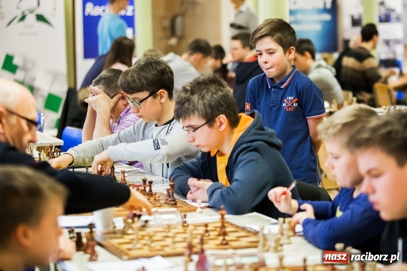 Zdjęcie w galerii na portalu naszraciborz.pl: XVIII Międzynarodowy Turniej Szachowy o Puchar Prezydenta wiadomości z regionu