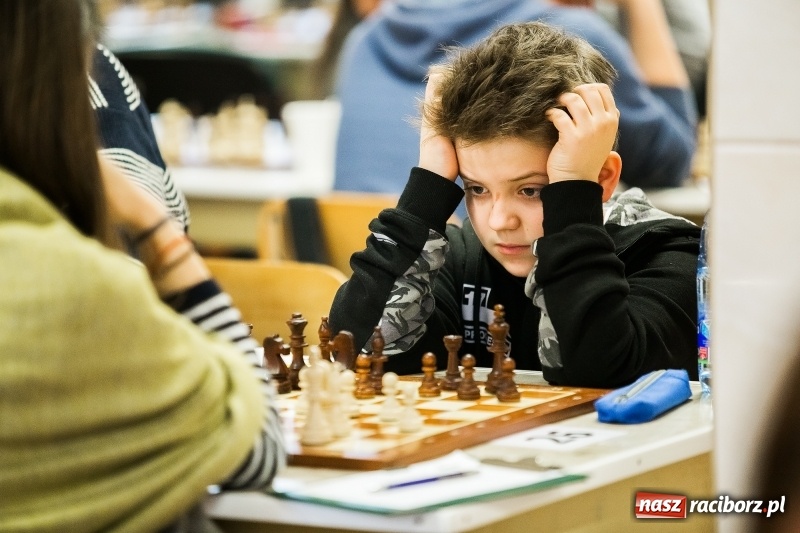 Zdjęcie w galerii na portalu naszraciborz.pl: XVIII Międzynarodowy Turniej Szachowy o Puchar Prezydenta wiadomości z regionu