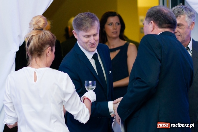 Zdjęcie w galerii na portalu naszraciborz.pl: Pietrowicka gala przedsiębiorczości już po raz trzynasty. Wręczono pięć statuetek wiadomości z regionu