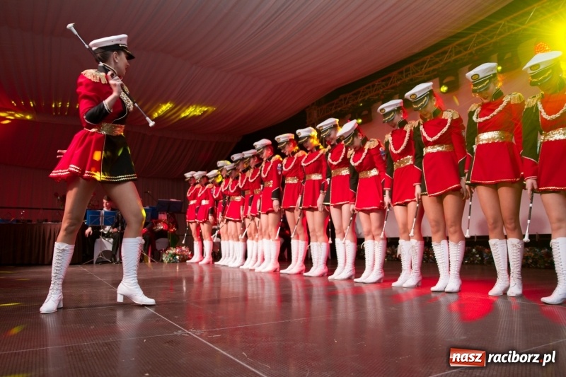 Zdjęcie w galerii na portalu naszraciborz.pl: Pietrowicka gala przedsiębiorczości już po raz trzynasty. Wręczono pięć statuetek wiadomości z regionu