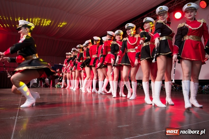 Zdjęcie w galerii na portalu naszraciborz.pl: Pietrowicka gala przedsiębiorczości już po raz trzynasty. Wręczono pięć statuetek wiadomości z regionu