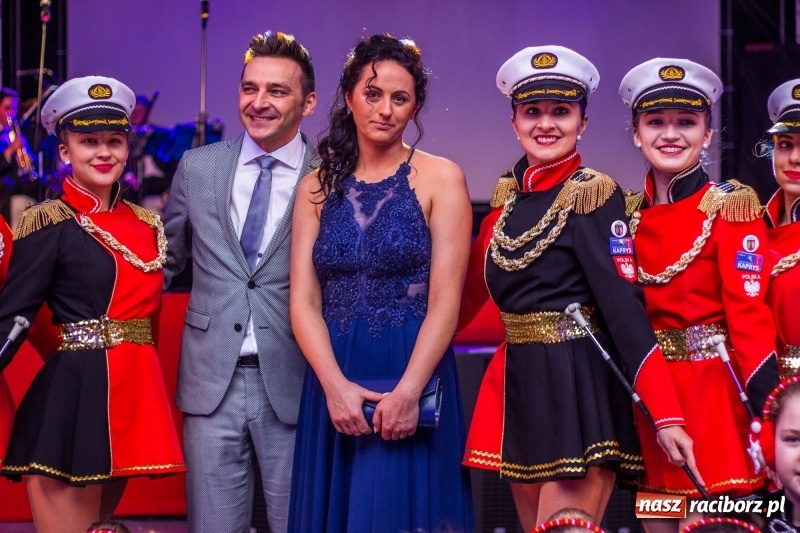 Zdjęcie w galerii na portalu naszraciborz.pl: Pietrowicka gala przedsiębiorczości już po raz trzynasty. Wręczono pięć statuetek wiadomości z regionu