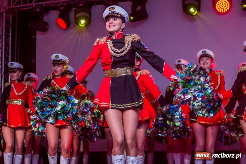 Zdjęcie w galerii na portalu naszraciborz.pl: Pietrowicka gala przedsiębiorczości już po raz trzynasty. Wręczono pięć statuetek wiadomości z regionu