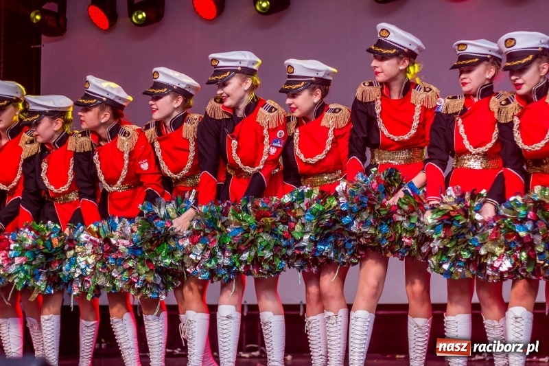 Zdjęcie w galerii na portalu naszraciborz.pl: Pietrowicka gala przedsiębiorczości już po raz trzynasty. Wręczono pięć statuetek wiadomości z regionu