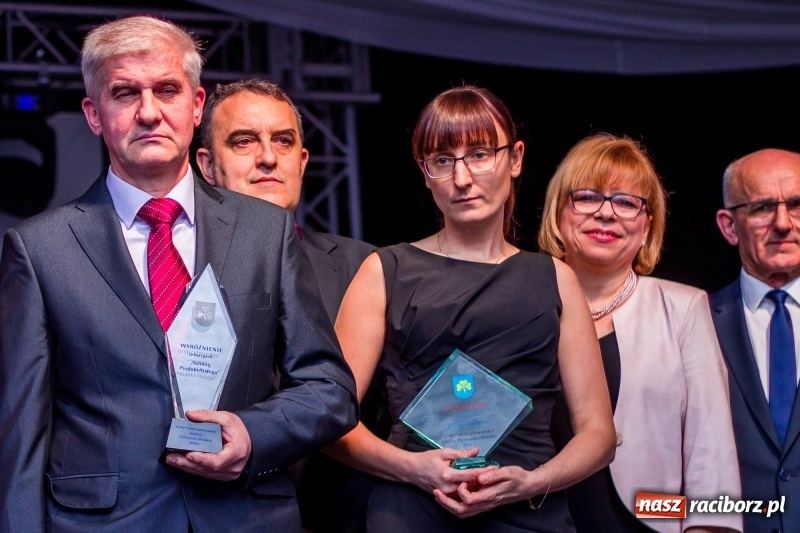 Zdjęcie w galerii na portalu naszraciborz.pl: Pietrowicka gala przedsiębiorczości już po raz trzynasty. Wręczono pięć statuetek wiadomości z regionu