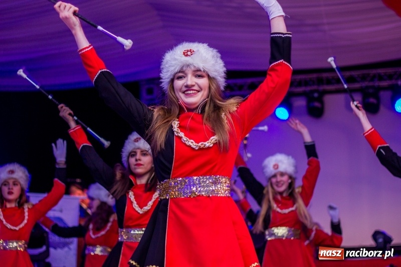 Zdjęcie w galerii na portalu naszraciborz.pl: Pietrowicka gala przedsiębiorczości już po raz trzynasty. Wręczono pięć statuetek wiadomości z regionu