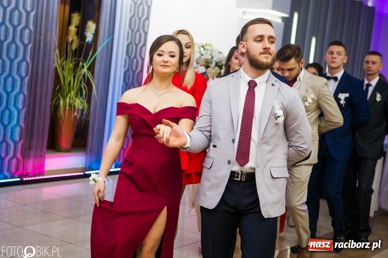 Zdjęcie w galerii na portalu naszraciborz.pl: Maturzyści Budowlanki bawią się w Bravo  wiadomości z regionu