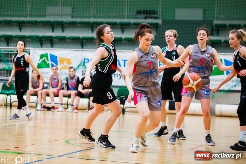 Zdjęcie w galerii na portalu naszraciborz.pl: Przegrana koszykarek RKK AZS Racibórz z MLKS-MOS Rzeszów wiadomości z regionu