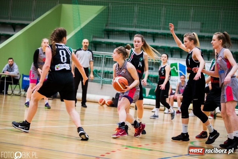 Zdjęcie w galerii na portalu naszraciborz.pl: Przegrana koszykarek RKK AZS Racibórz z MLKS-MOS Rzeszów wiadomości z regionu